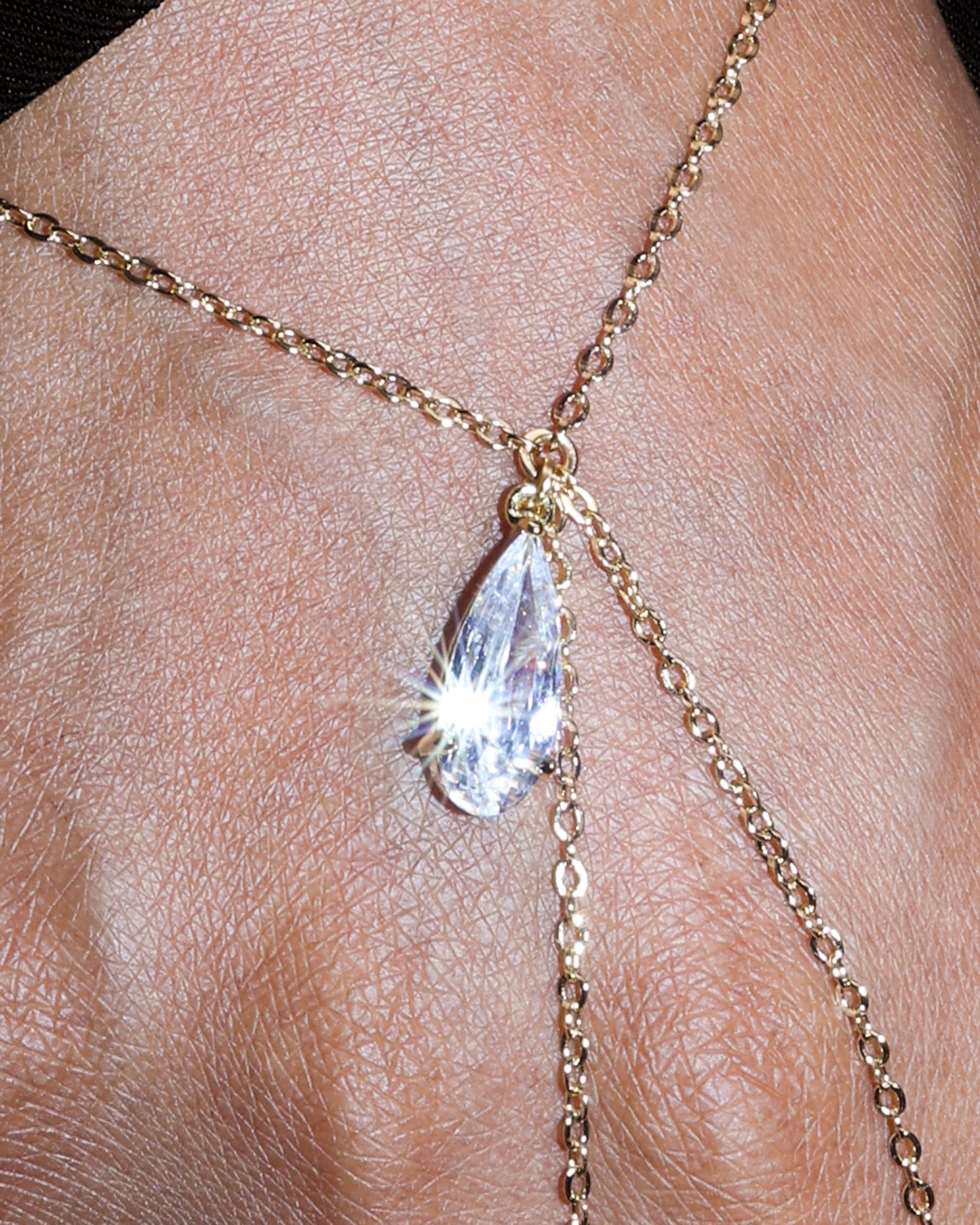 Lumina Solitaire Hand Chain