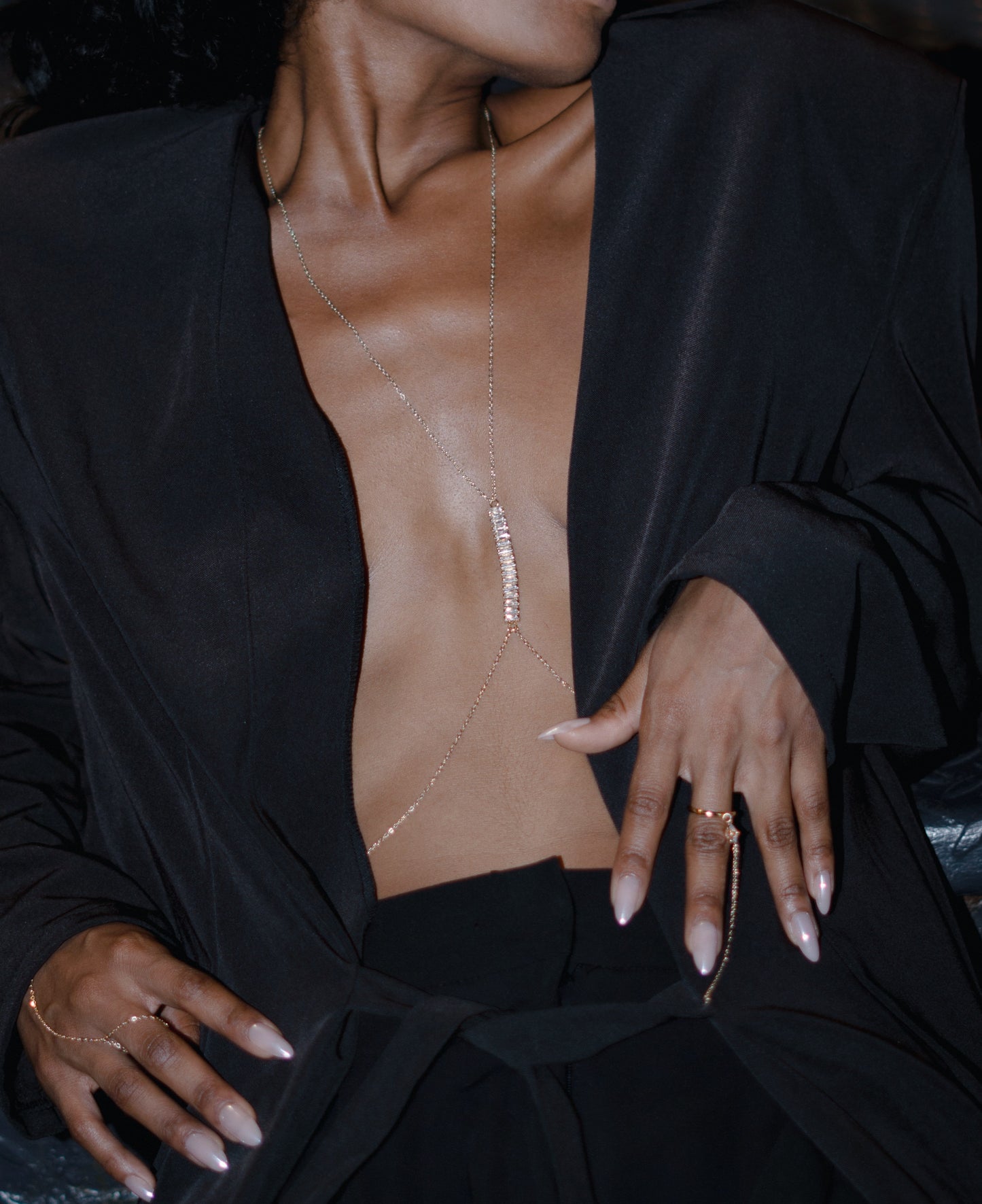 Axis Body Chain