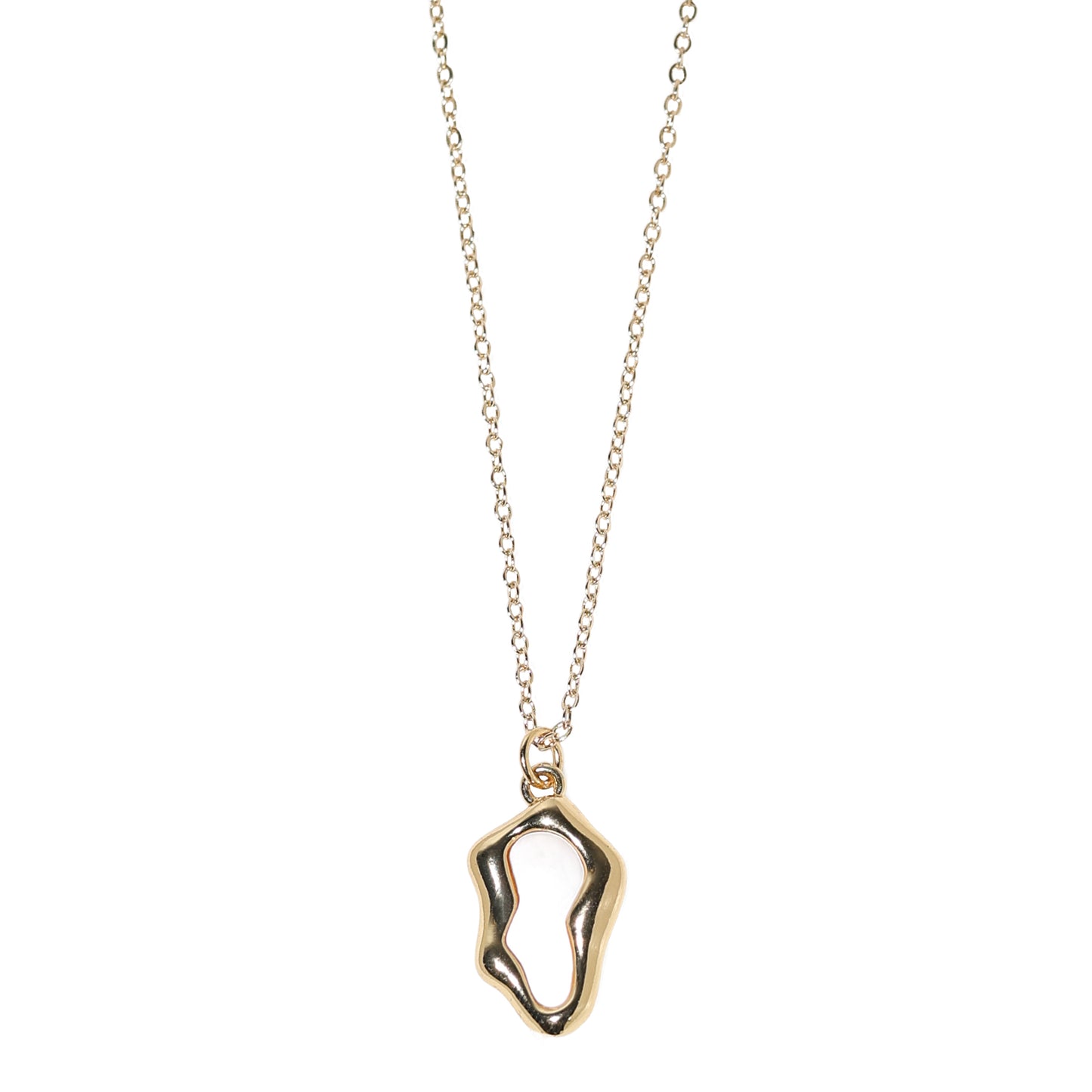 Studio Baloge Gold necklace with a unique shell pendant on a white background